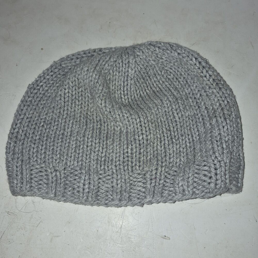 Gray Knitted Hat 22 Inch Diameter × 9½ Inch Height